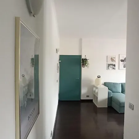 15 Min From The Cathedral, Spacious, Bright, Elevator, Wi-fi Milano