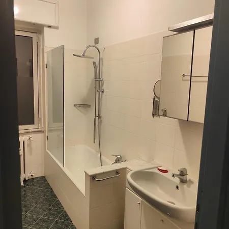 15 Min From The Cathedral, Spacious, Bright, Elevator, Wi-fi *