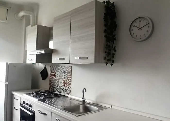 Apartmán 15 Min From The Cathedral, Spacious, Bright, Elevator, Wi-fi