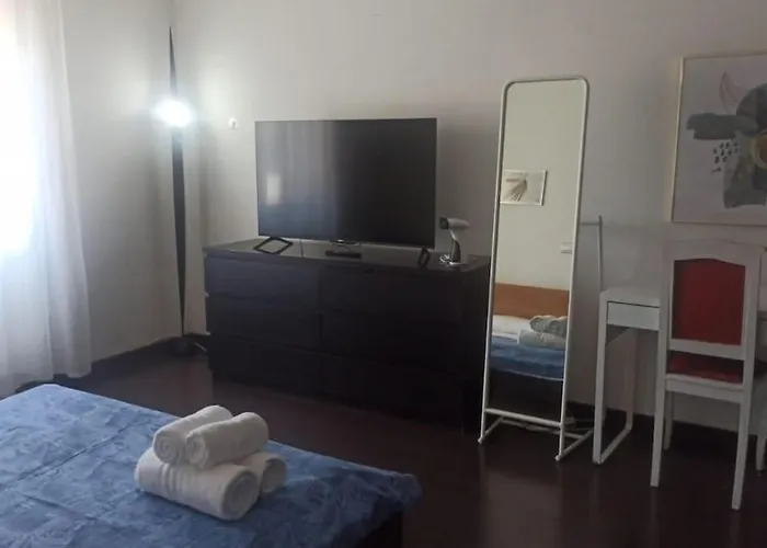 Appartement 15 Min From The Cathedral, Spacious, Bright, Elevator, Wi-fi Milan