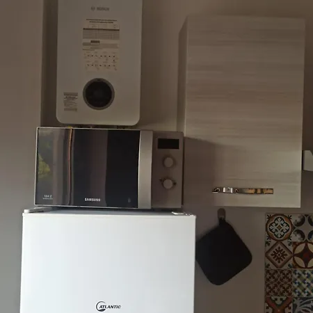 Appartement 15 Min From The Cathedral, Spacious, Bright, Elevator, Wi-fi